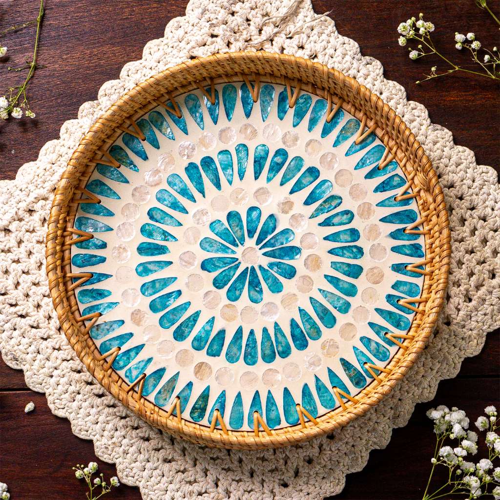 Rattan Serving Tray - Wicker Coffee Table Centerpiece Tray: 30cm / 12" / Cascade