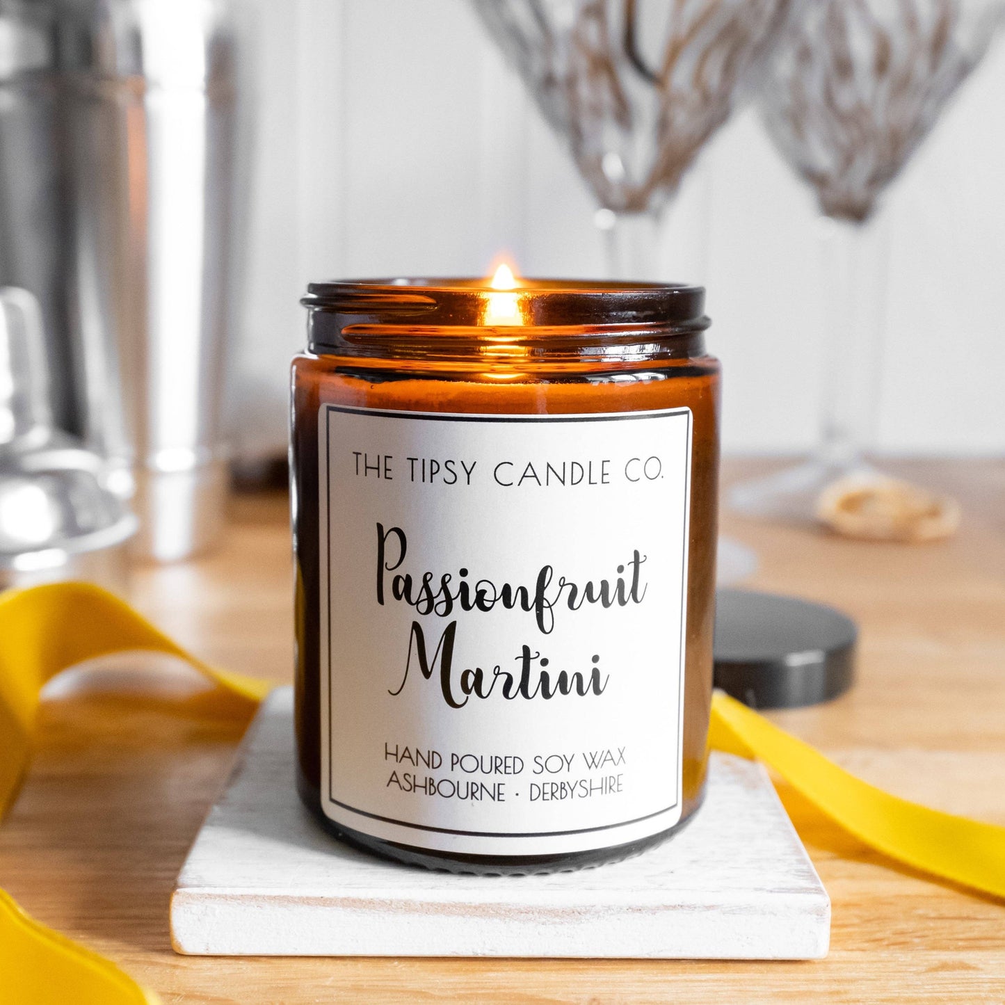 Passionfruit Martini candle: 180ml Amber Glass Jar