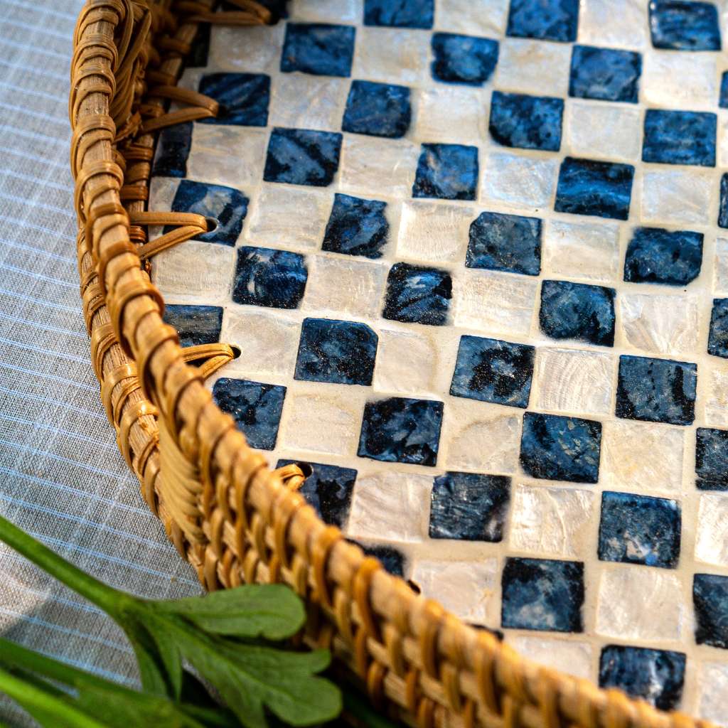 Rattan Serving Tray - Wicker Coffee Table Centerpiece Tray: 30cm / 12" / Cascade