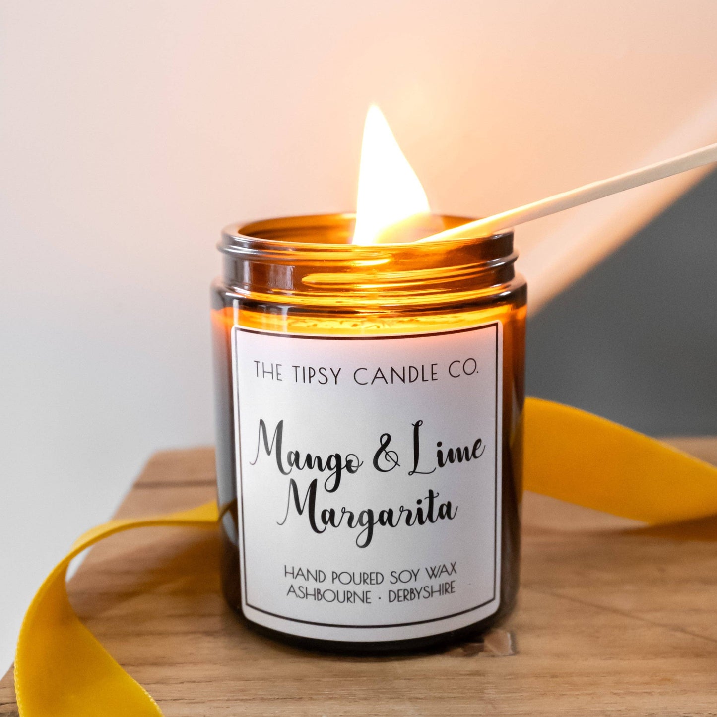 Mango & Lime Margarita candle: 180ml Amber Glass Jar